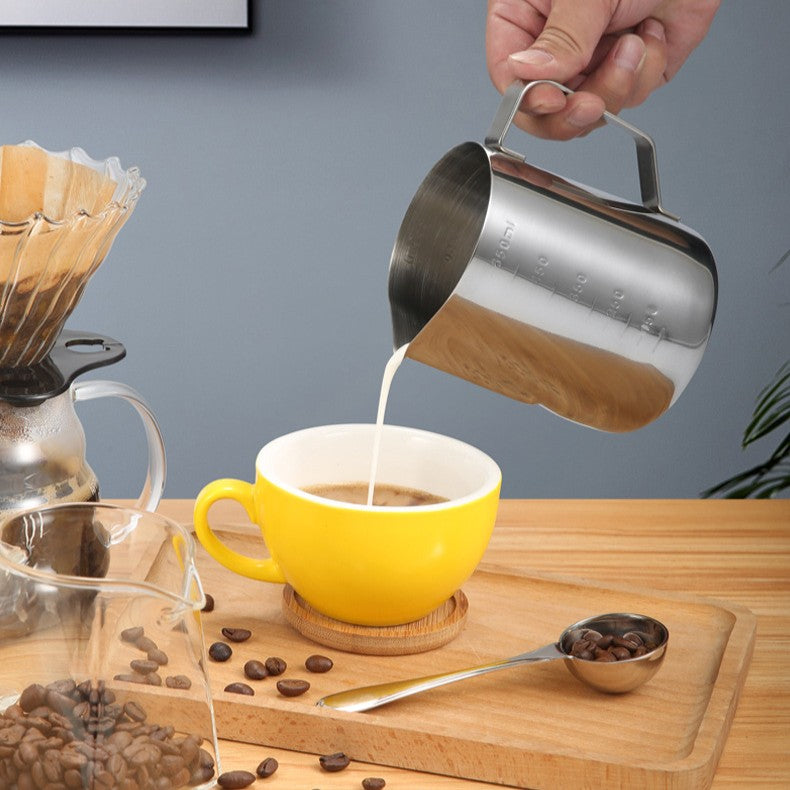 Mælkeskummer i rustfrit stål 350ml/600ml — Barista-kvalitet